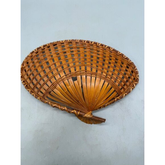 Vintage Woven Fan-Shaped Bamboo Basket brown 11.75x8x3" READ - Picture 3 of 4